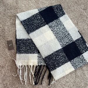 J. Jill Navy and White Textured Scarf